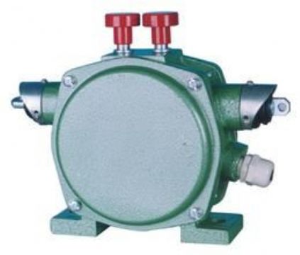 點擊查看詳細信息<br>標題：XLS系列雙向平衡拉繩開關(guān) 閱讀次數(shù)：2188