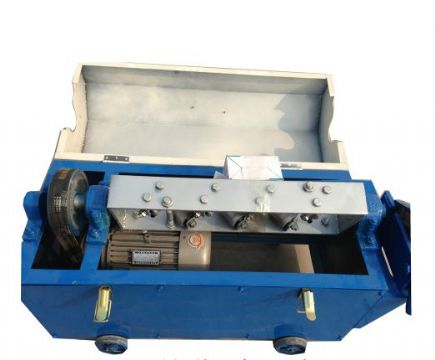 點(diǎn)擊查看詳細(xì)信息<br>標(biāo)題：3-12型鋼筋調(diào)直切斷機(jī) 閱讀次數(shù)：1863