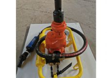 點(diǎn)擊查看詳細(xì)信息<br>標(biāo)題：ZQSZ-1404.1-架座支撐氣動(dòng)手持式鉆機(jī) 閱讀次數(shù)：1452