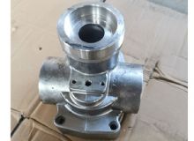 點(diǎn)擊查看詳細(xì)信息<br>標(biāo)題：傳動(dòng)箱體 閱讀次數(shù)：1972