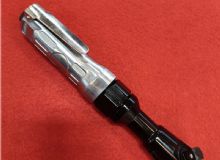 點擊查看詳細信息<br>標題：汽修風動扳手  閱讀次數：1562